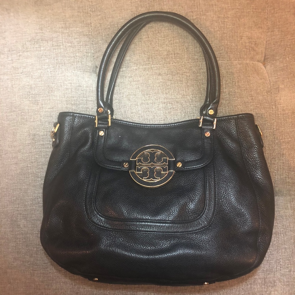 Tory Burch Amanda Classic Hobo/Crossbody, Black